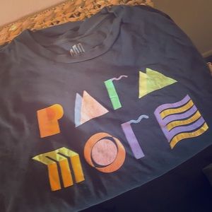Paramore concert t shirt